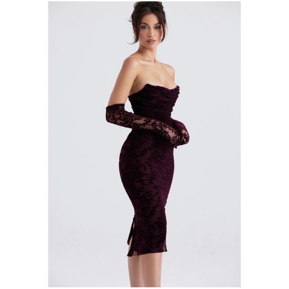 House of CB Dresses & Skirts - NWT House of CB Isadora midi dress black cherry decore corset velvet XS romantic